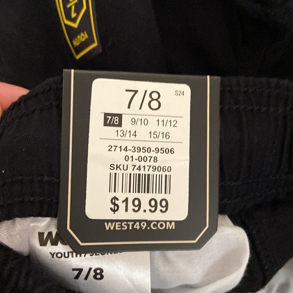 Brand new youth pants - Picture 4 of 4